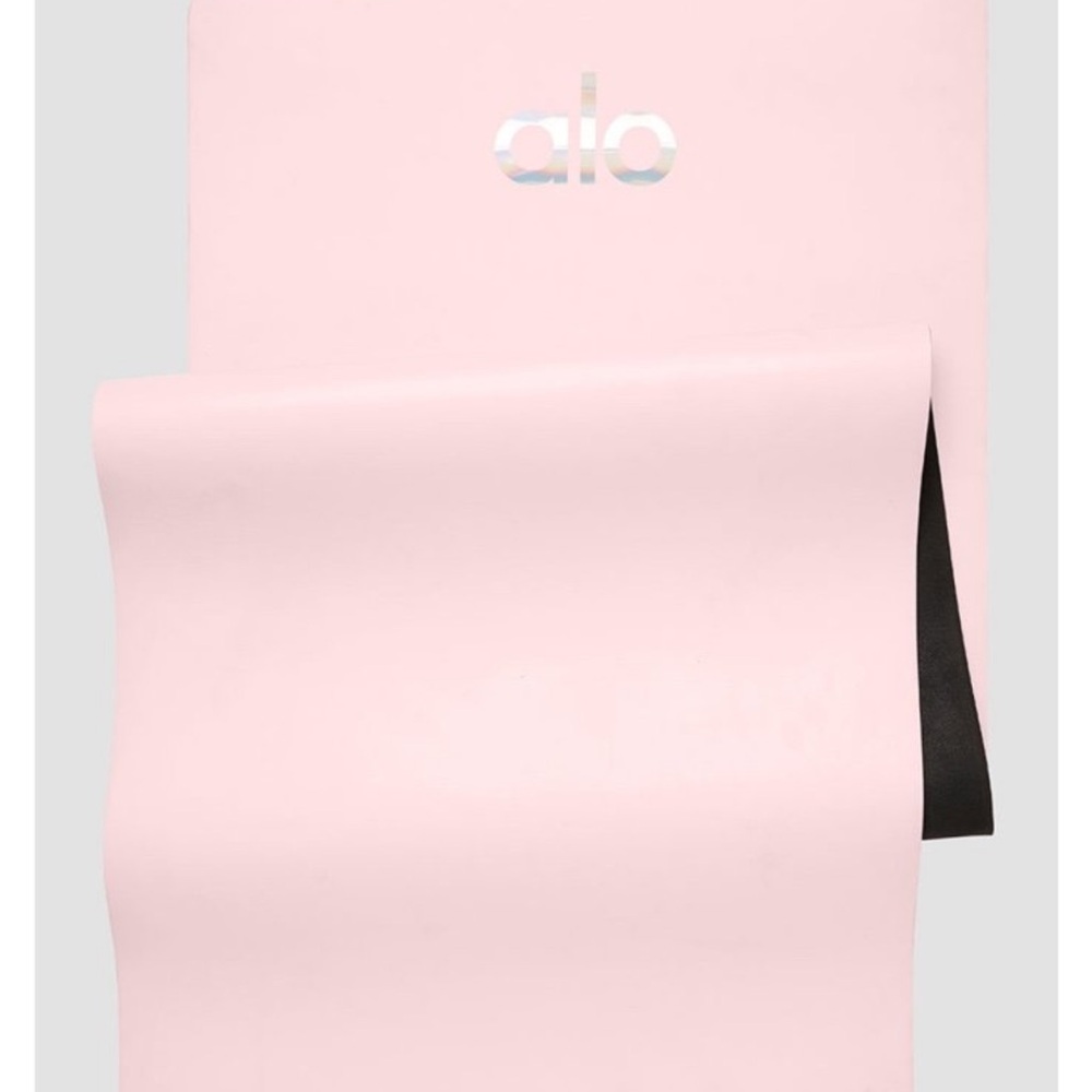 ALO Yoga Powder Pink Warrior Mat